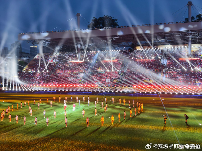 IM电竞官方入口-2026粤超联赛启幕，21城草根球员为家乡而战|南粤|足球|广东|草根足球|足球赛_新浪体育_新浪新闻